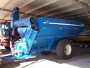 Kinze 24 ton chaserbin with electronic scales.