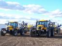 JCB 3220 & 3230 Fastrac on 3m wheel spacings. Both fitted with Beeline autosteer with Hayes 36m 6800 lt boomsprays.